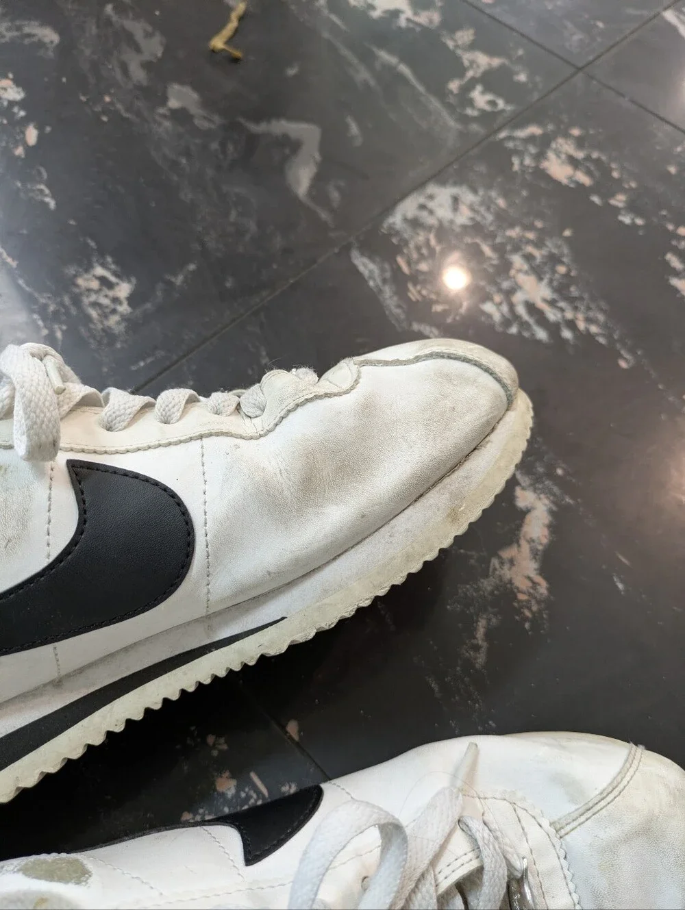 Nike Cortez Basic SI Gs White Sneakers Size 9